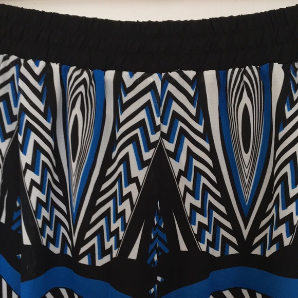 ASHLEY STEWART - Picture 2 of 5